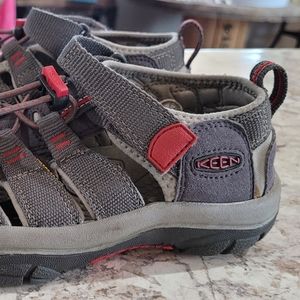 Youth 1 Keen sandals